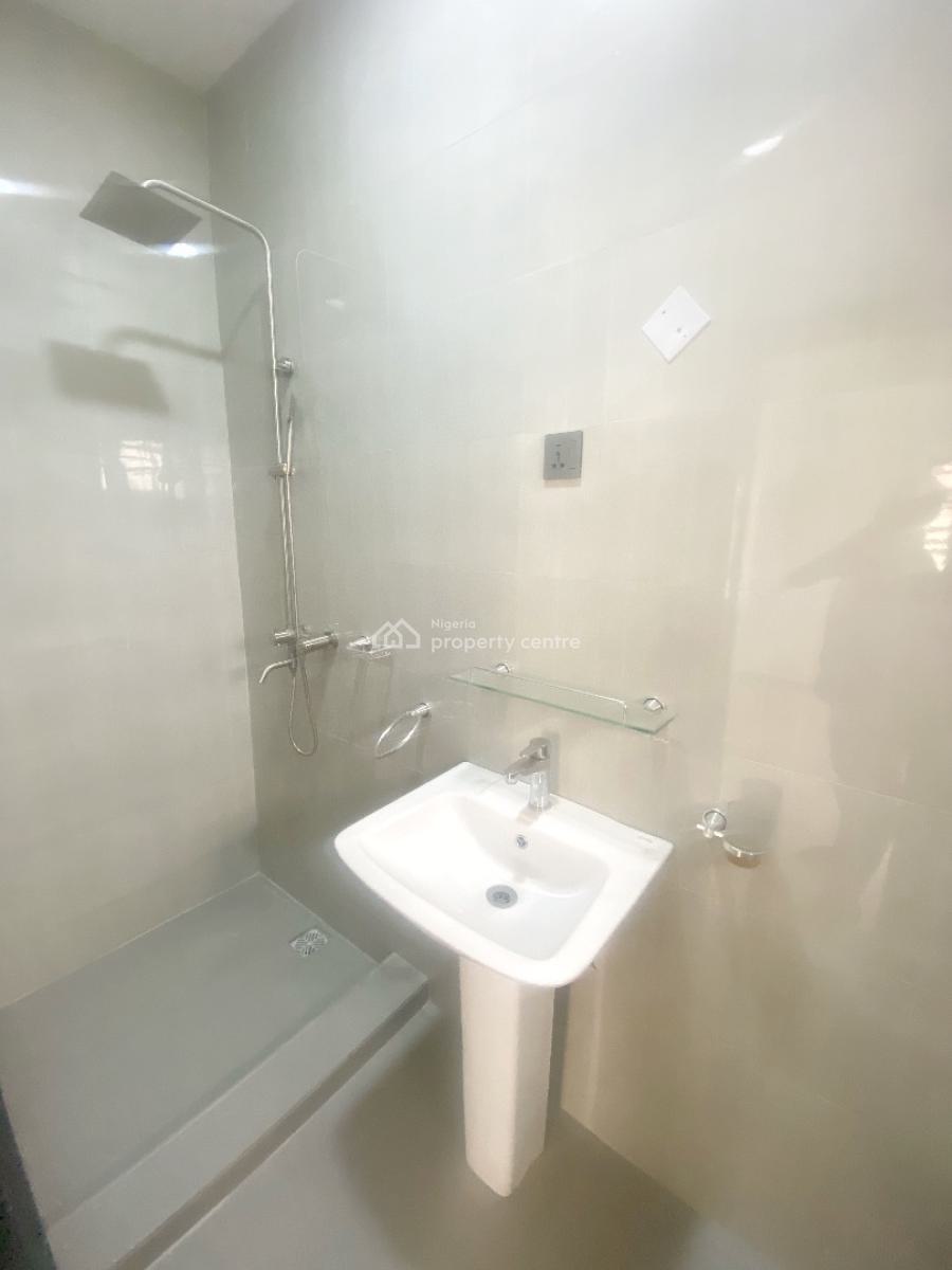 a Well Maintained Spacious 2 Bedroom Flat, Ikeja, Lagos, Flat / Apartment for Rent