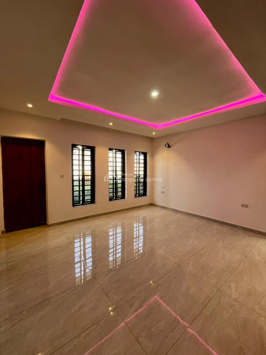 Beautiful 2 Bedroom Apartment with Bq, Ikate, Lekki, Lagos, Flat / Apartment for Sale