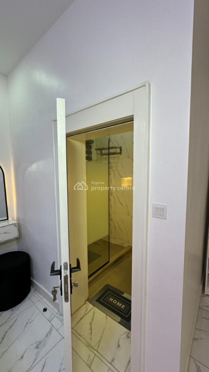 Twr Dubai Studio Apartment with Free Breakfast, Jabi, Abuja, Flat / Apartment Short Let