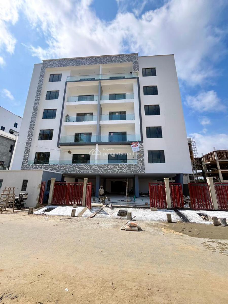 Contemporary 2 Bedroom Apartment with Swimming Pool  & Gym, Lekki Phase 1, Lekki, Lagos, Flat / Apartment for Sale
