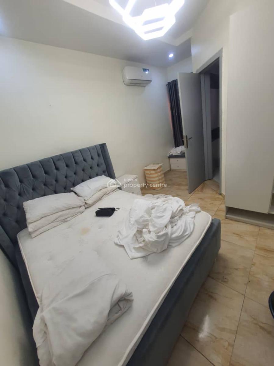 Serviced Unfurnished  Converted 1-bedroom Miniflat with Full Kitchen, Orchid Road, Lekki, Lagos, Mini Flat (room and Parlour) for Rent