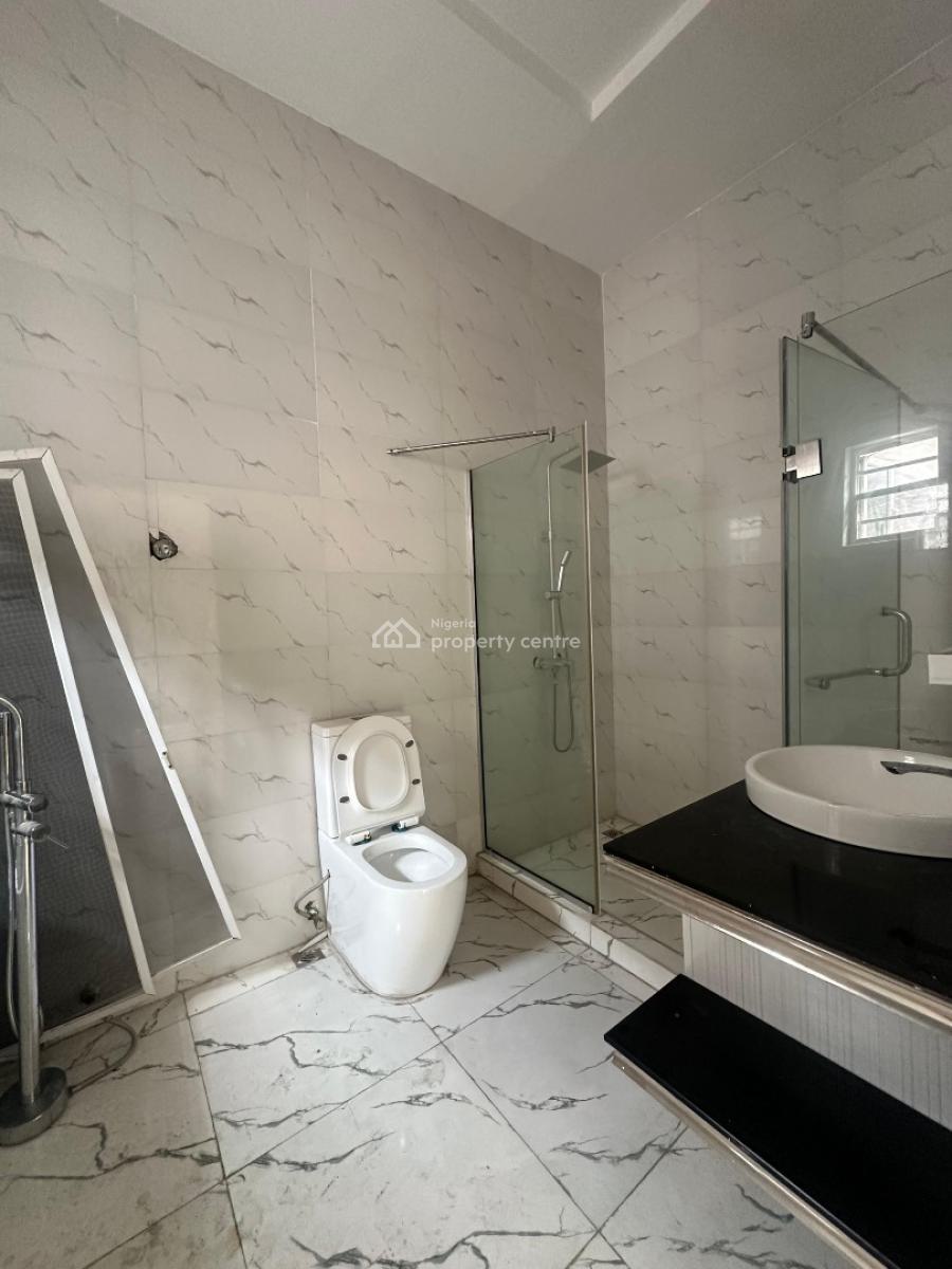 Well-maintained 5-bedroom Fully Detached Duplex with Bq, Orchids, Lekki, Lagos, Detached Duplex for Rent
