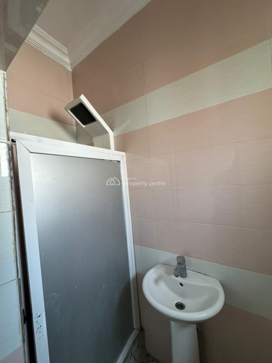 Well Maintained 4 Bedroom Semidetached Duplex with a Bq, Chevron Toll Gate, Lekki, Lagos, Semi-detached Duplex for Rent