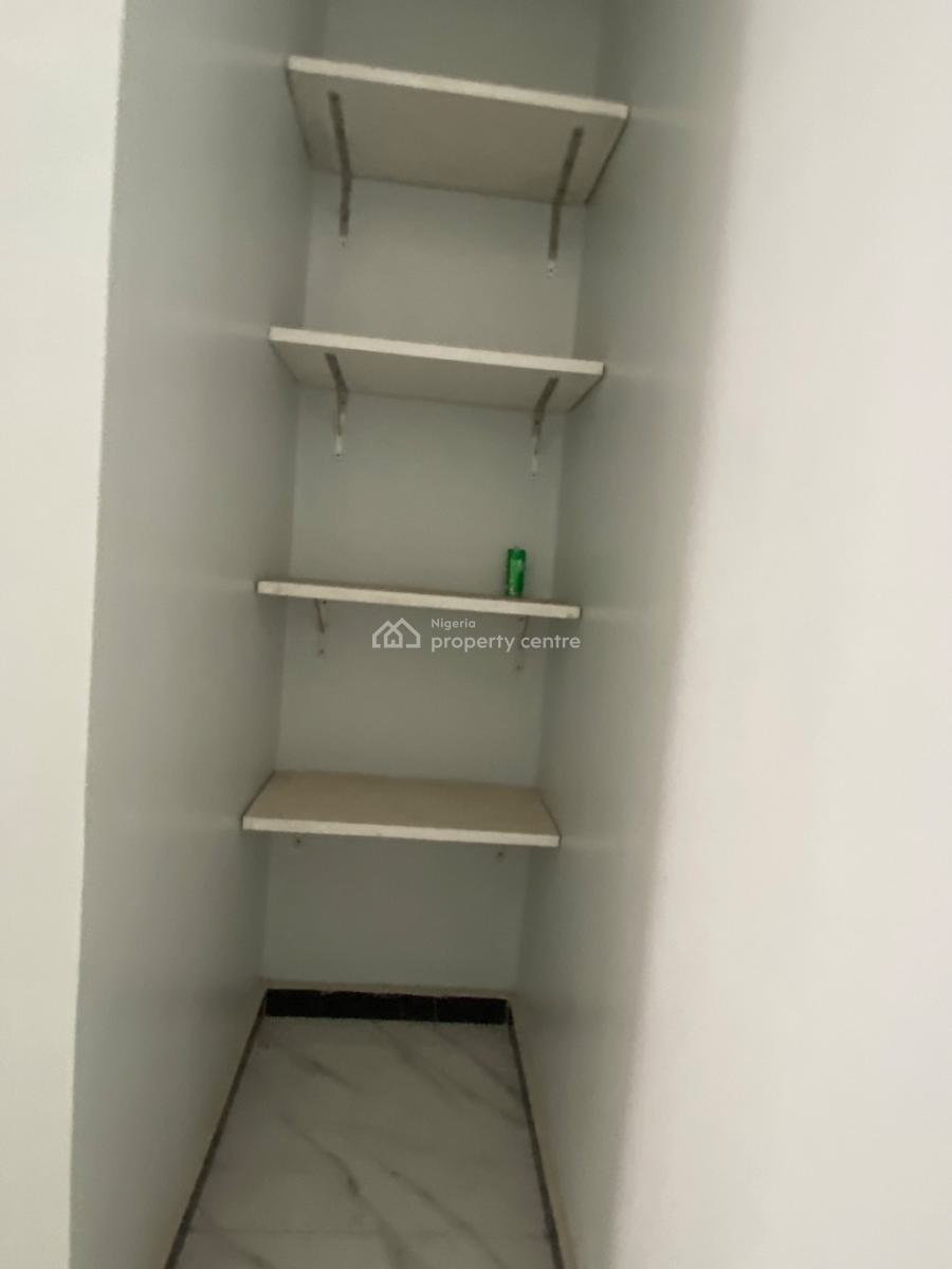 Luxury Serviced Standard 2 Bedroom Flat, Off Admiralty Way, Lekki Phase 1, Lekki, Lagos, Flat / Apartment for Rent