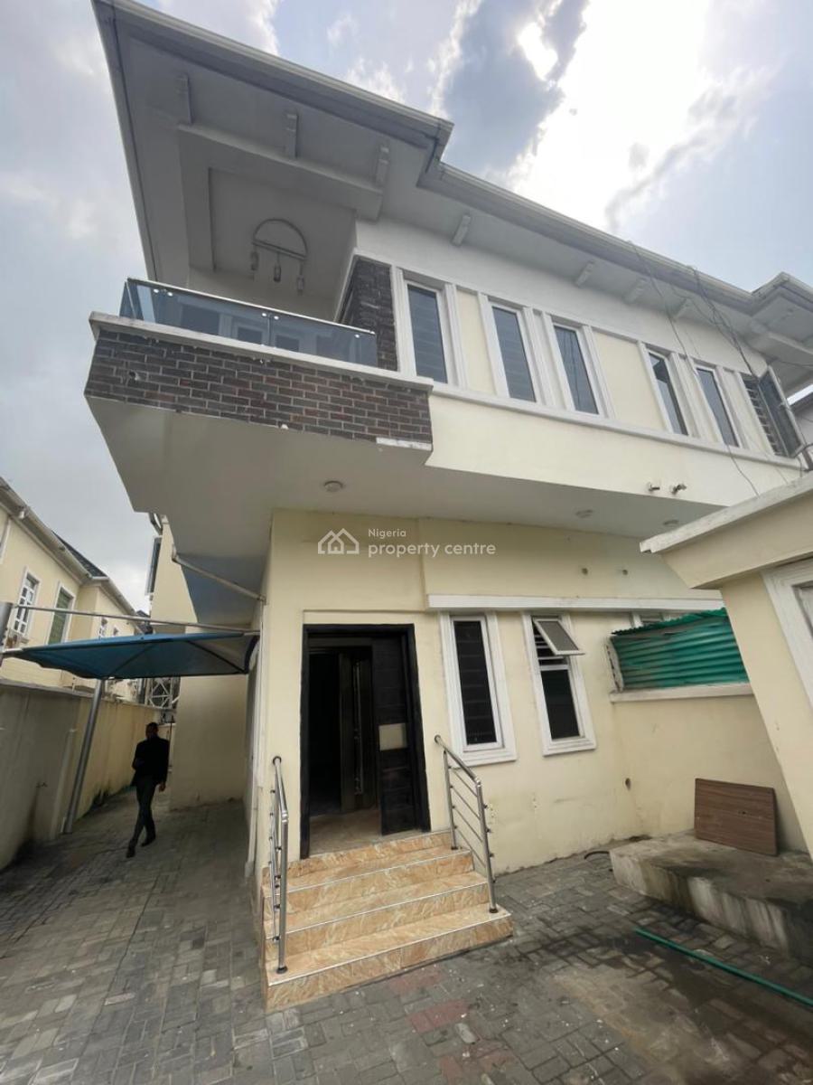 Well Renovated 4 Bedroom Duplex  with Bq, Osapa, Lekki, Lagos, Semi-detached Duplex for Rent