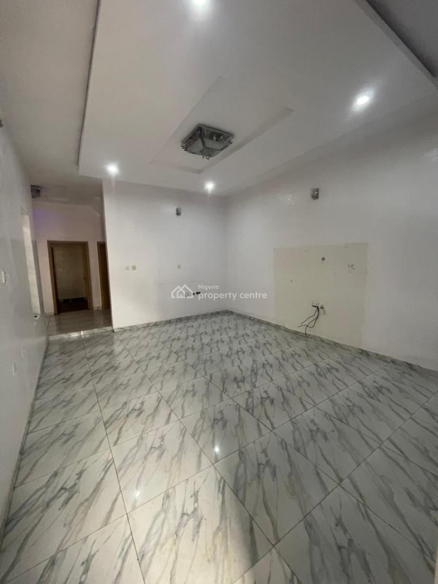 Well Renovated 4 Bedroom Duplex  with Bq, Osapa, Lekki, Lagos, Semi-detached Duplex for Rent