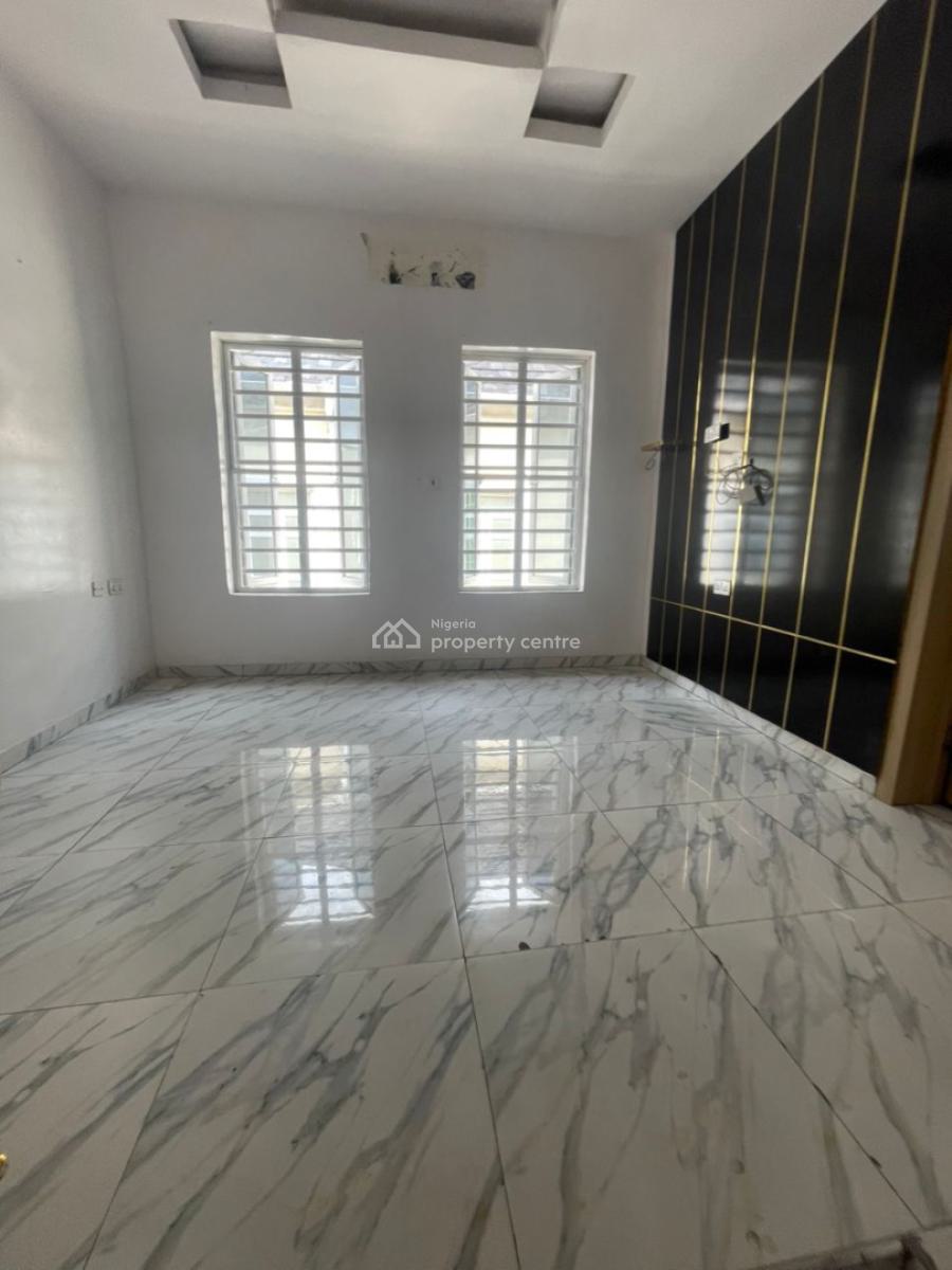 Well Renovated 4 Bedroom Duplex  with Bq, Osapa, Lekki, Lagos, Semi-detached Duplex for Rent