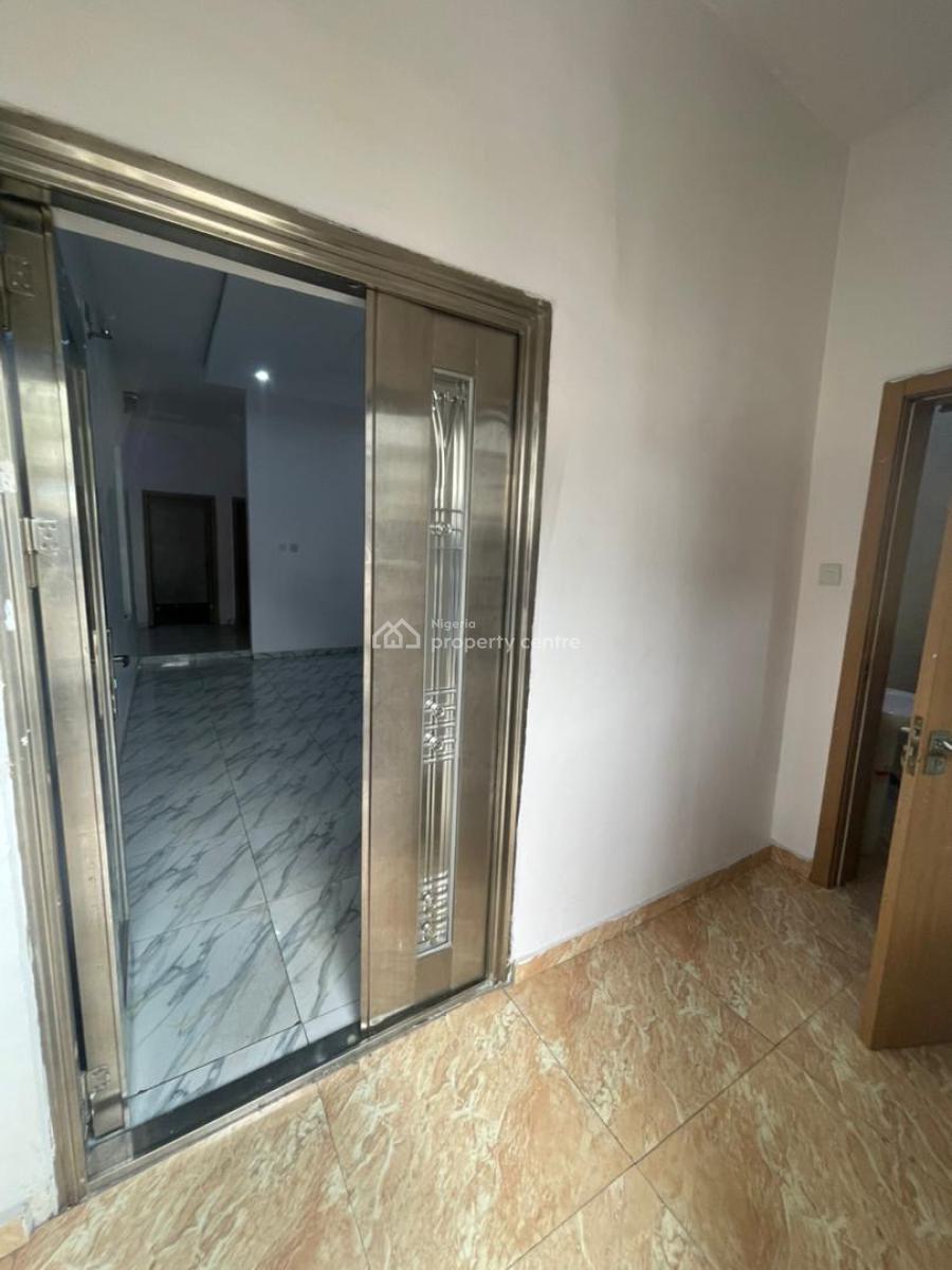 Well Renovated 4 Bedroom Duplex  with Bq, Osapa, Lekki, Lagos, Semi-detached Duplex for Rent