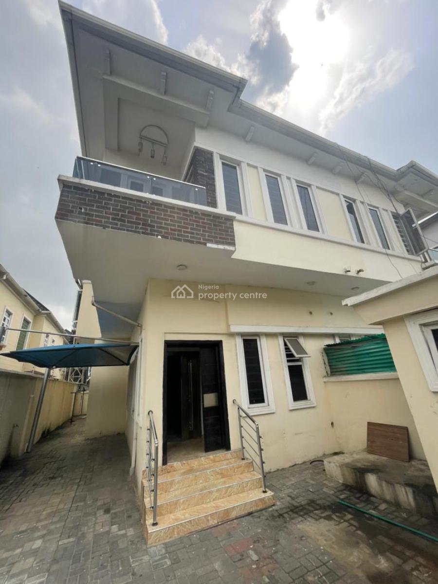 Well Renovated 4 Bedroom Duplex  with Bq, Osapa, Lekki, Lagos, Semi-detached Duplex for Rent