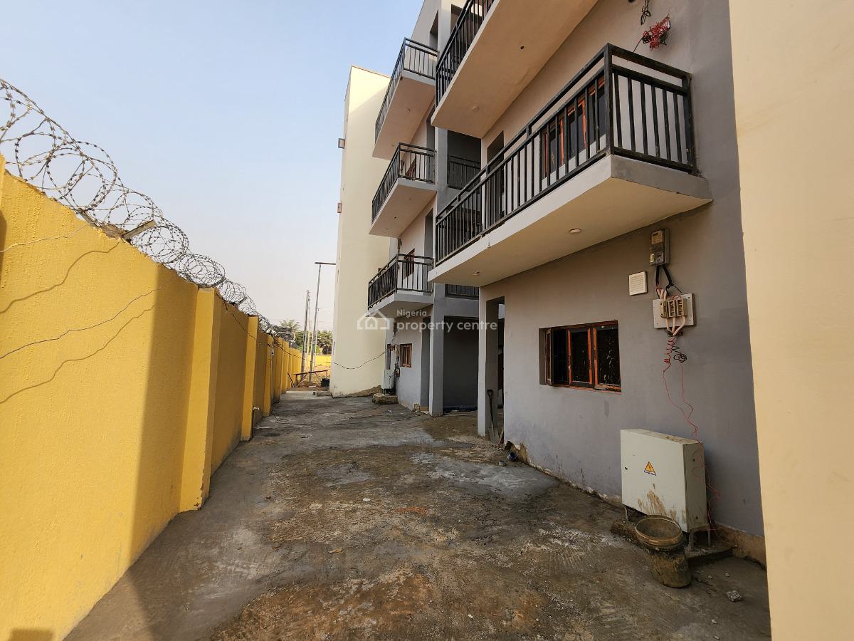 Brand New 2 Bedroom Luxury Apartment at Karu Phase I, Abuja, Works and Housing Estate, Karu, Abuja, Flat / Apartment for Sale