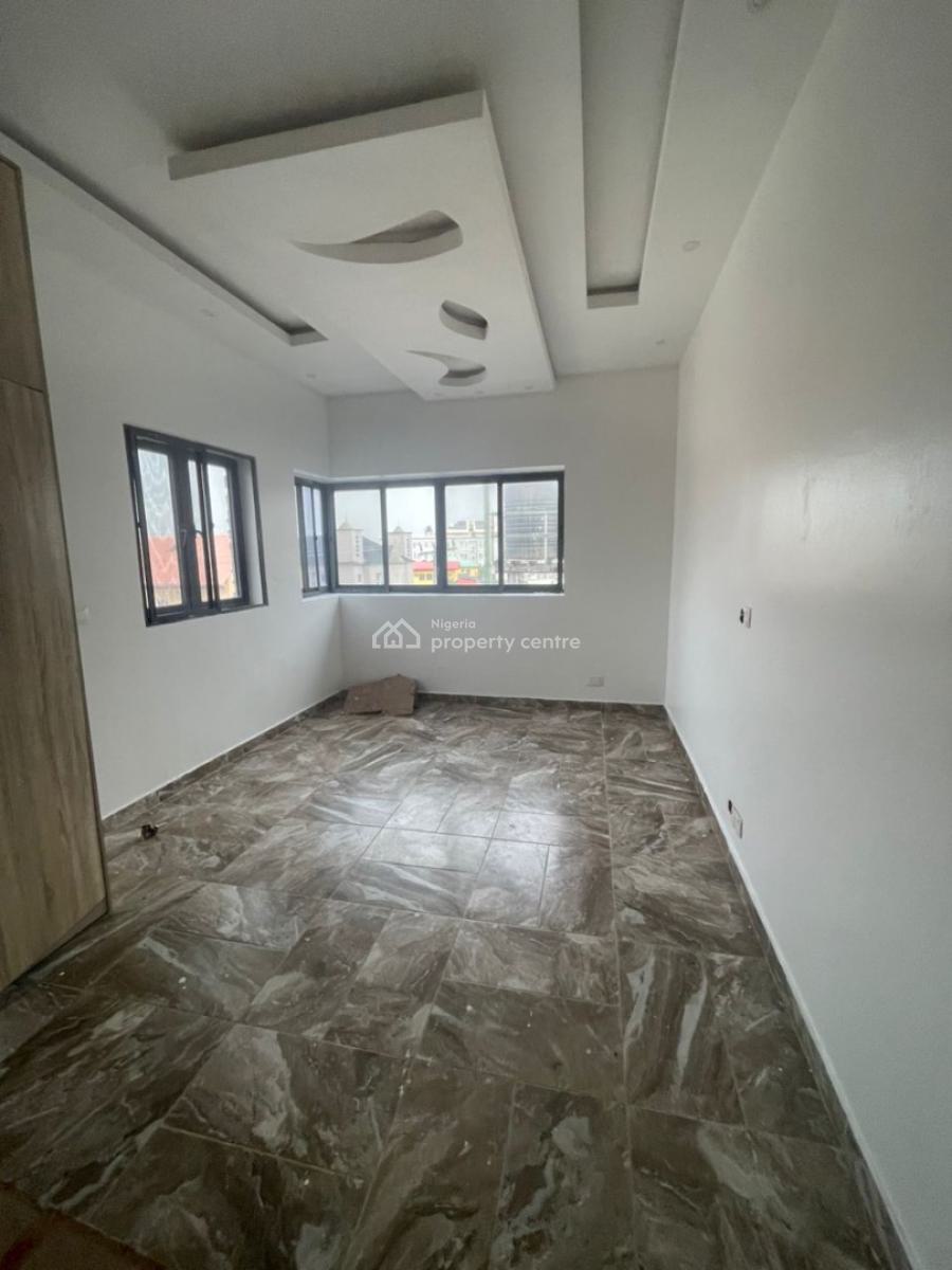 Spacious 3 Bedroom Apartment., Lekki Conservation, Lekki, Lagos, Flat / Apartment for Rent