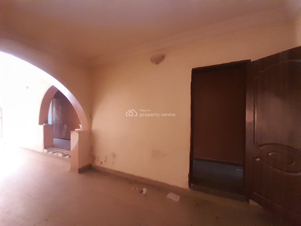 Tastefully Renovated 3-bedroom Apartment, Area 8, Garki, Abuja, Flat / Apartment for Rent