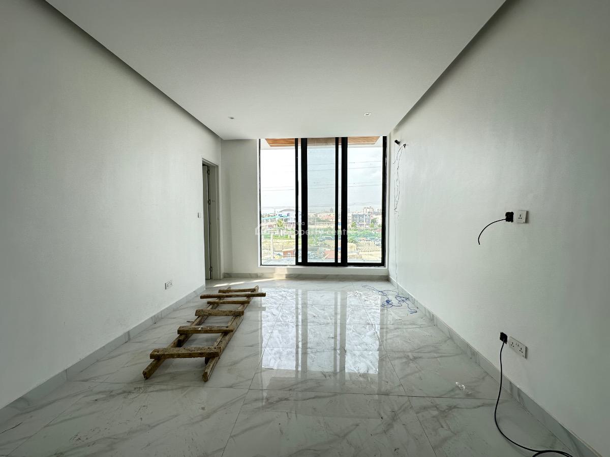 Luxury and Admirable 2 Bedroom Apartment with Swimming Pool with Acs, Lekki Phase 1, Lekki, Lagos, Flat / Apartment for Sale