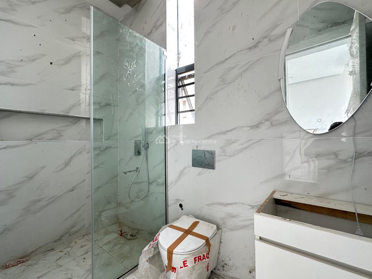 Luxury and Admirable 2 Bedroom Apartment with Swimming Pool with Acs, Lekki Phase 1, Lekki, Lagos, Flat / Apartment for Sale