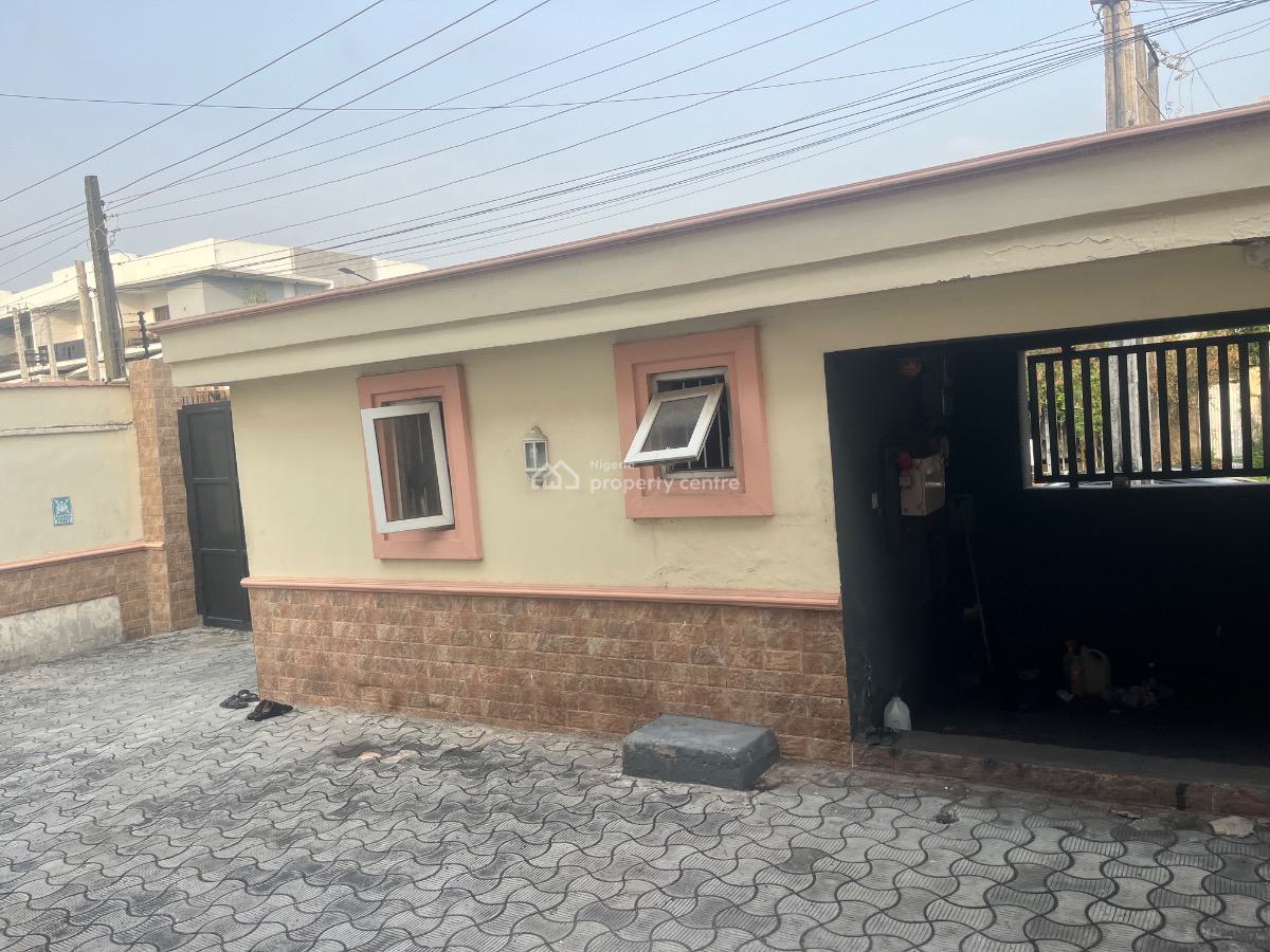 Massive 5 Bedrooms Detached House with 2 Bedrooms Bq, Lekki Phase 1, Lekki, Lagos, Commercial Property for Rent