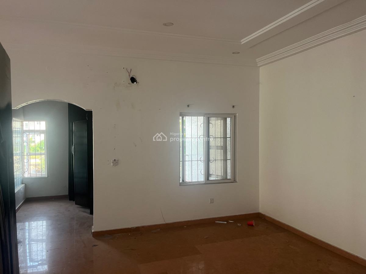 Massive 5 Bedrooms Detached House with 2 Bedrooms Bq, Lekki Phase 1, Lekki, Lagos, Commercial Property for Rent