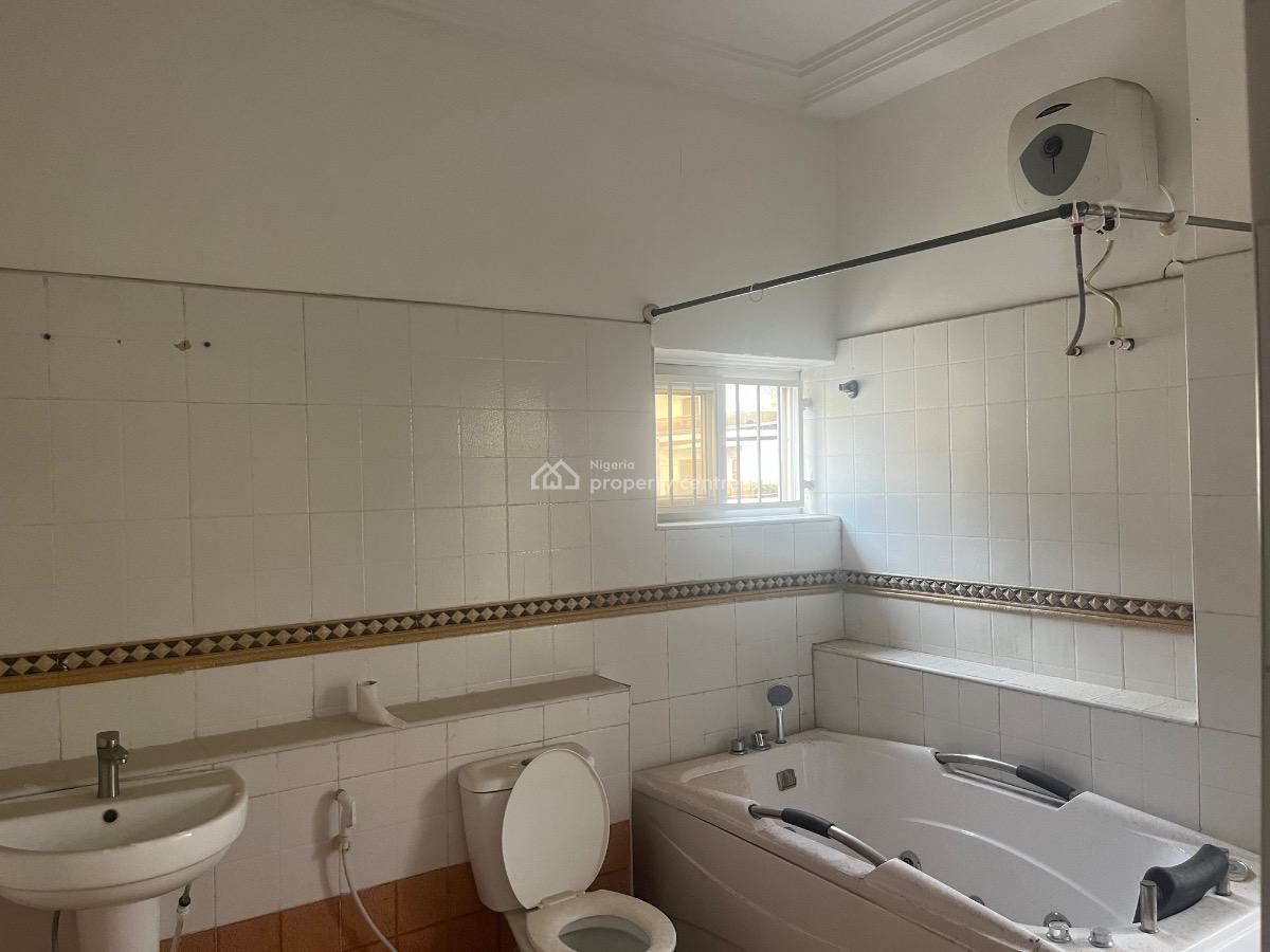Massive 5 Bedrooms Detached House with 2 Bedrooms Bq, Lekki Phase 1, Lekki, Lagos, Commercial Property for Rent
