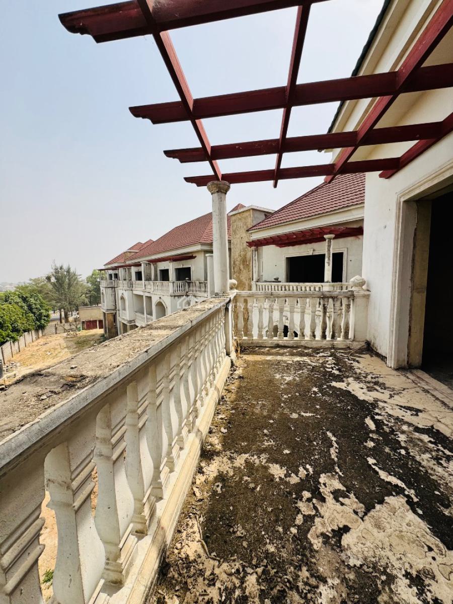 Strategically Located 5units Semi Finished & Redevelopable Property, Off Ibb Boulevard Way, Maitama District, Abuja, Detached Duplex for Sale