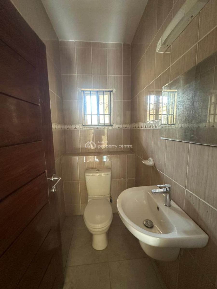 3 Bedroom Apartment, Lekki Phase 1, Lekki, Lagos, Flat / Apartment for Rent