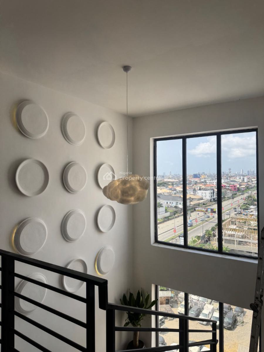 Luxury Rustic 4 Bedroom Maisonette, 7 Centrale Residence, Bisola Durosinmi Etti Drive, Lekki Phase 1, Lekki, Lagos, Flat / Apartment Short Let