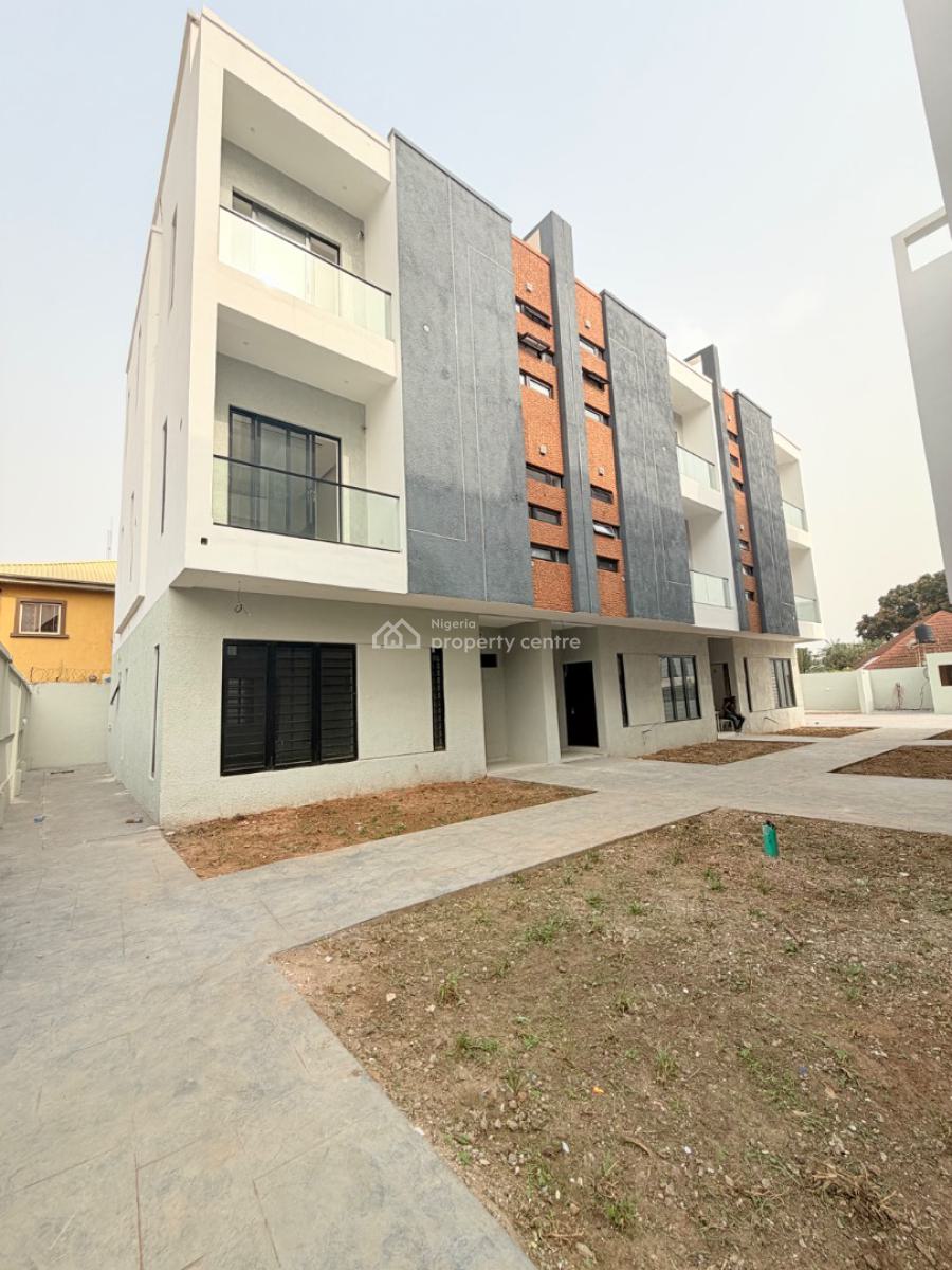 Tastefully Built 4 Bedroom Terrace Duplex with a Spacious Compound, Adeniyi Jones, Ikeja, Lagos, Terraced Duplex for Sale