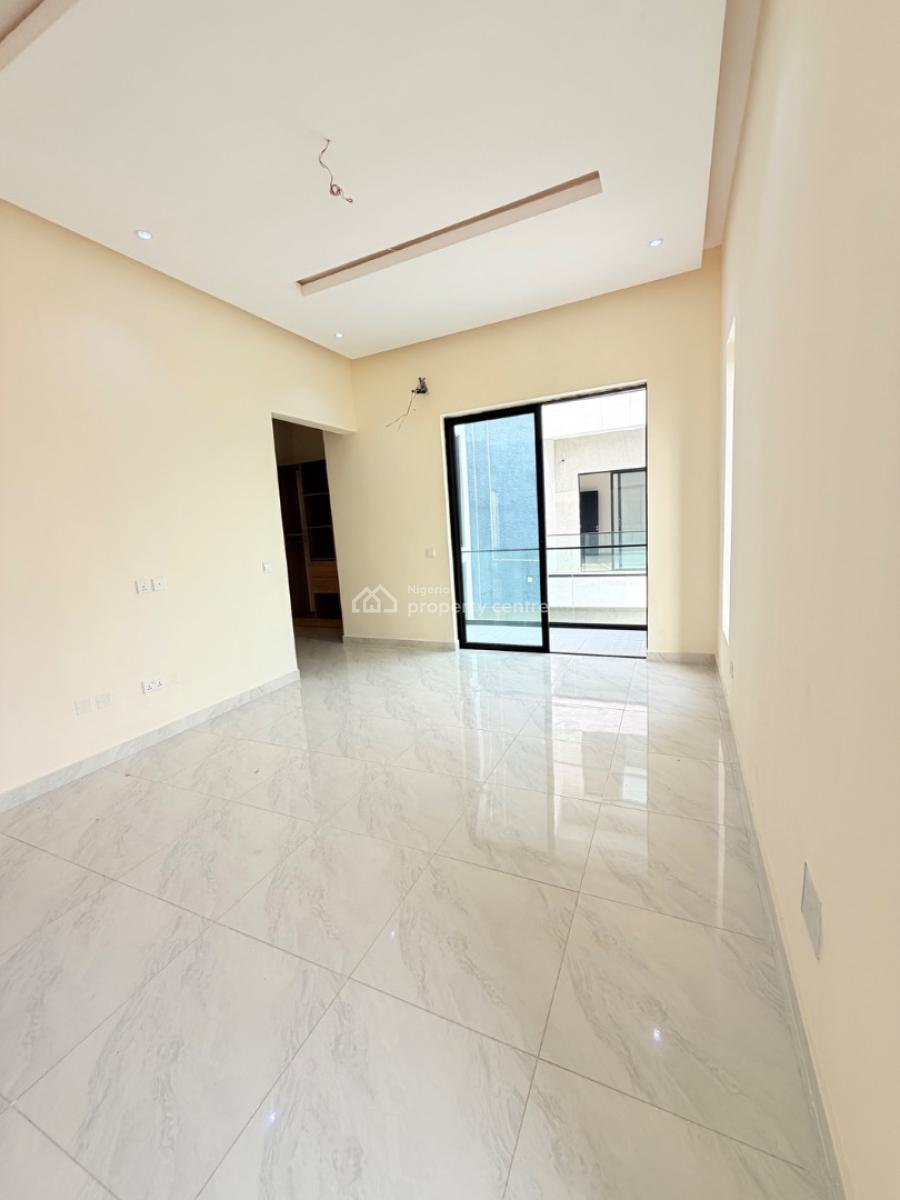 Tastefully Built 4 Bedroom Terrace Duplex with a Spacious Compound, Adeniyi Jones, Ikeja, Lagos, Terraced Duplex for Sale