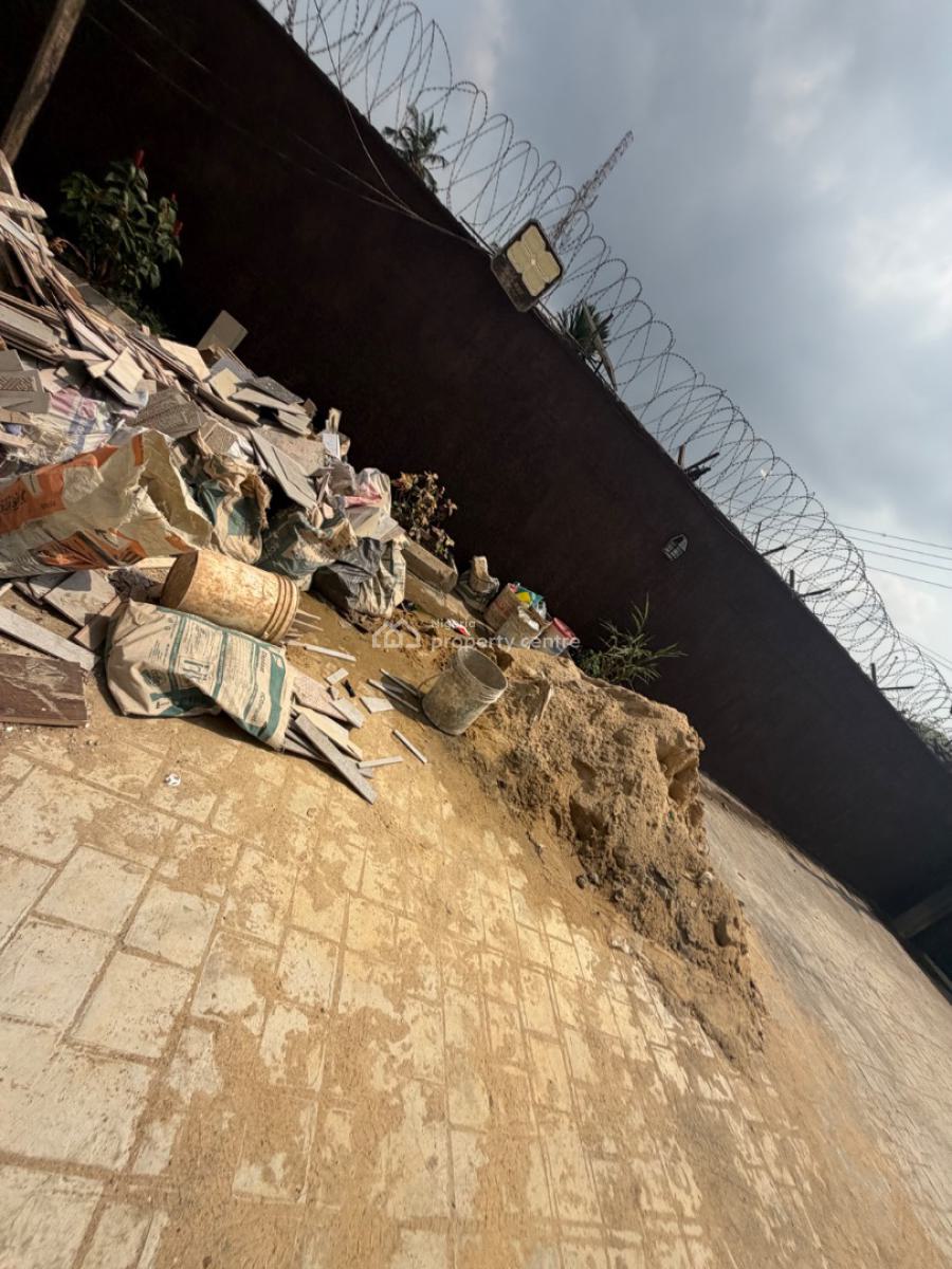 Tastefully Built 3 Bedroom Apartment with an Elevator and Gym, Ikeja Gra, Ikeja, Lagos, Flat / Apartment for Sale