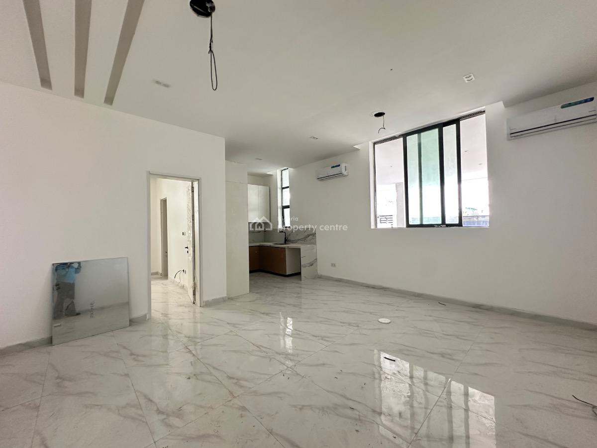 Charming 1 Bedroom Apartment with a Acs and Pool, Lekki Phase 1, Lekki, Lagos, Flat / Apartment for Sale