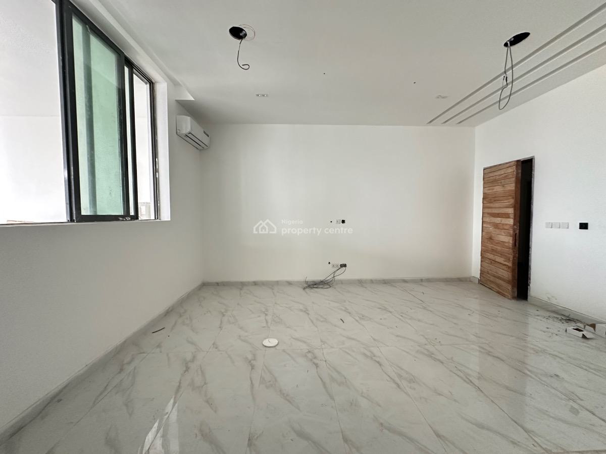 Charming 1 Bedroom Apartment with a Acs and Pool, Lekki Phase 1, Lekki, Lagos, Flat / Apartment for Sale