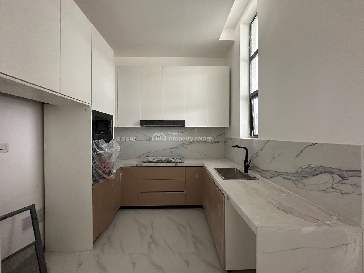 Charming 1 Bedroom Apartment with a Acs and Pool, Lekki Phase 1, Lekki, Lagos, Flat / Apartment for Sale