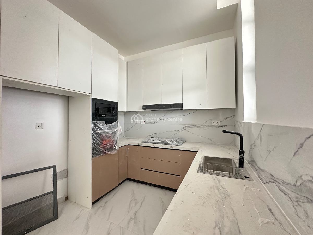 Charming 1 Bedroom Apartment with a Acs and Pool, Lekki Phase 1, Lekki, Lagos, Flat / Apartment for Sale