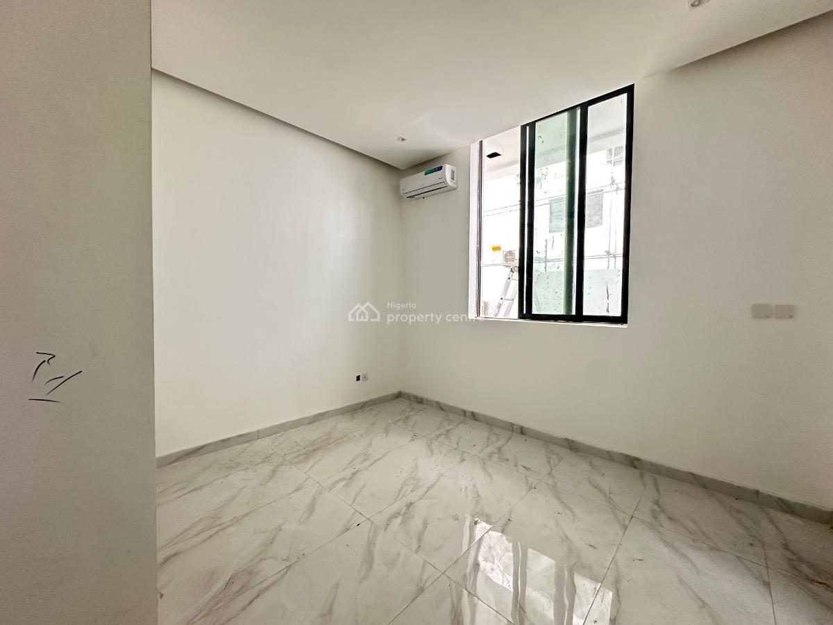 Charming 1 Bedroom Apartment with a Acs and Pool, Lekki Phase 1, Lekki, Lagos, Flat / Apartment for Sale