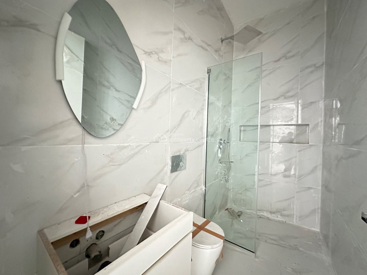 Charming 1 Bedroom Apartment with a Acs and Pool, Lekki Phase 1, Lekki, Lagos, Flat / Apartment for Sale