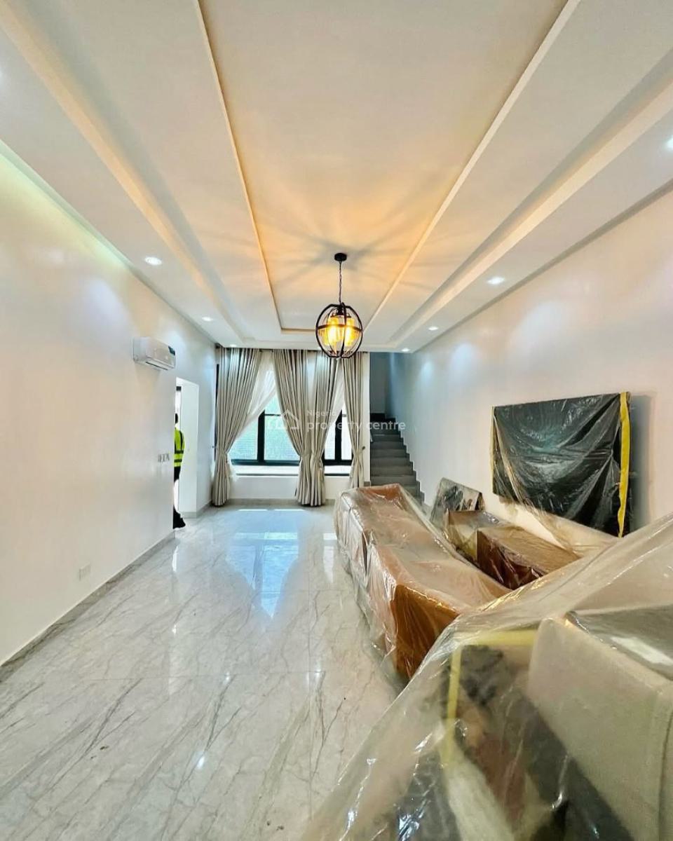 Luxury 4 Bedroom Terrace with a Bq, Periwinkle Estate, Lekki Phase 1, Lekki, Lagos, Terraced Duplex for Rent