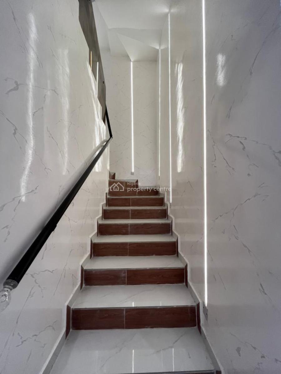 Contemporary 5 Bed Detached Duplex with Bq, Chevron Drive, Lekki, Lagos, Detached Duplex for Sale