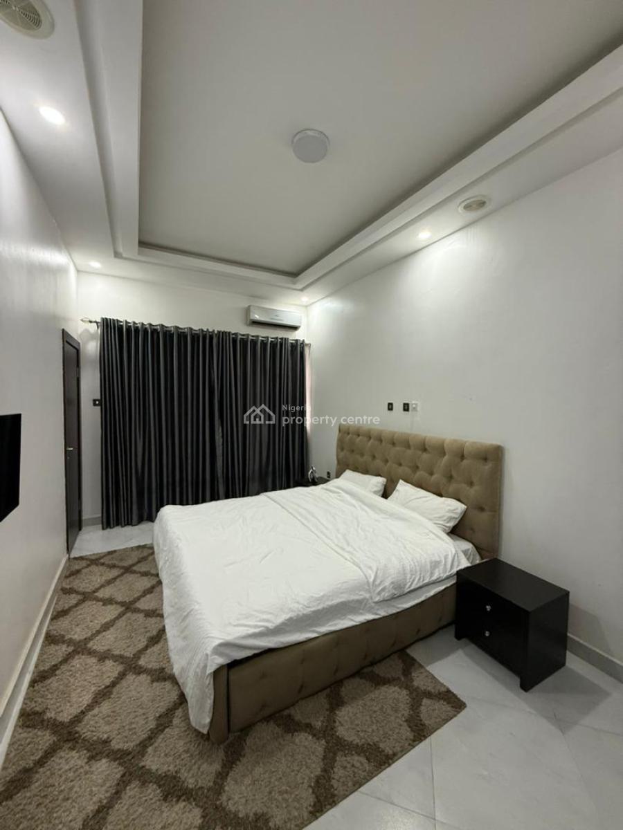 Fully Furnished 3 Bedroom Apartment, Lekki Phase 1, Lekki, Lagos, Flat / Apartment for Rent