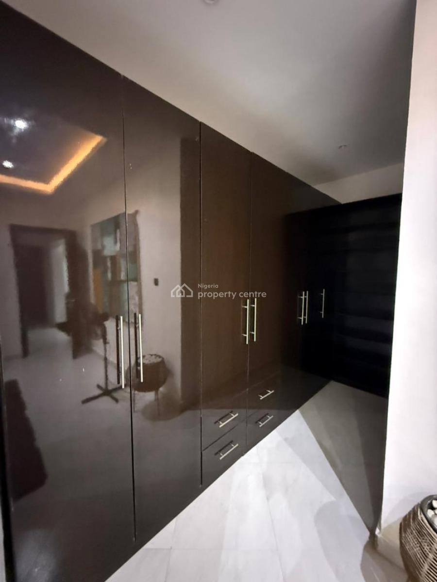 Fully Furnished 3 Bedroom Apartment, Lekki Phase 1, Lekki, Lagos, Flat / Apartment for Rent