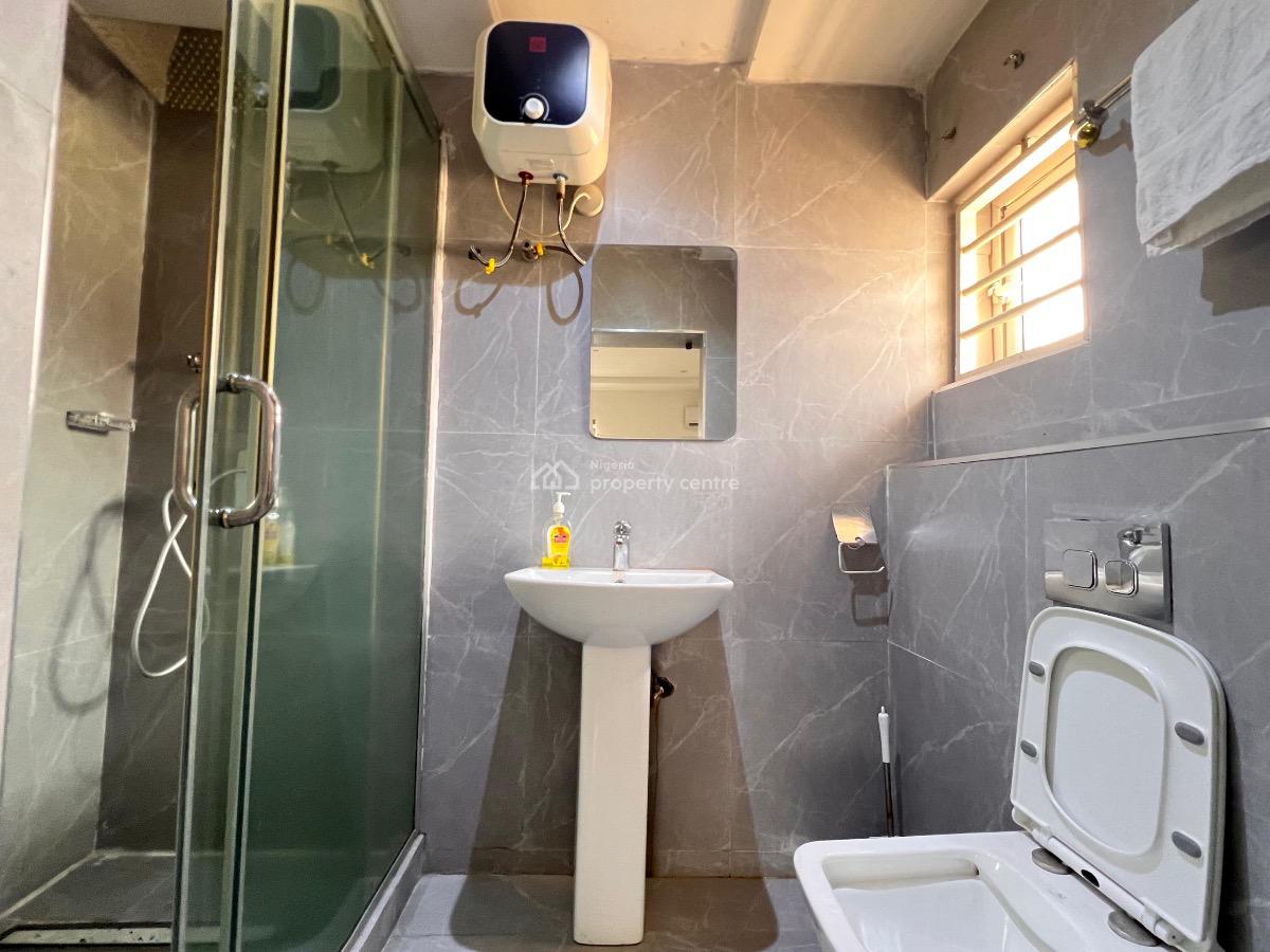 2 Bedroom Apartment, Serene, Wuye, Abuja, Flat / Apartment Short Let