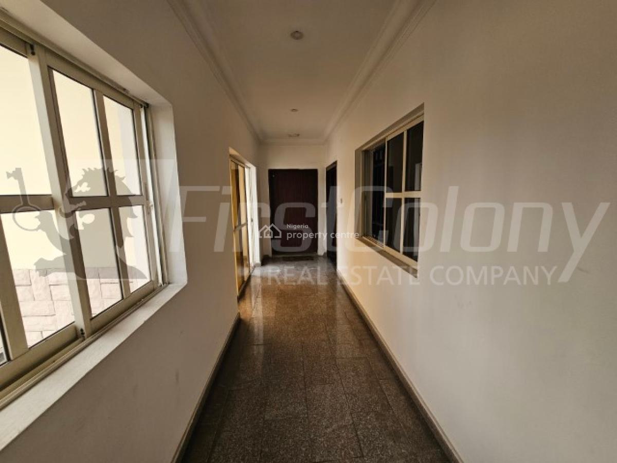Spacious 3 Bedroom Pent-floor Apartment with Essential Facilities, Parkview, Ikoyi, Lagos, Flat / Apartment for Rent