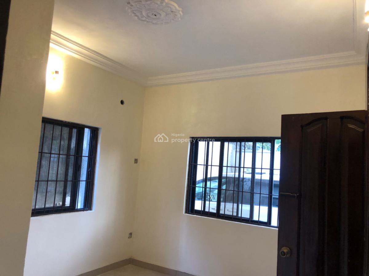 Standard London 3 Bedroom Apartment, Rumukurushi Newlayout Back of Intel, Port Harcourt, Rivers, Flat / Apartment for Rent