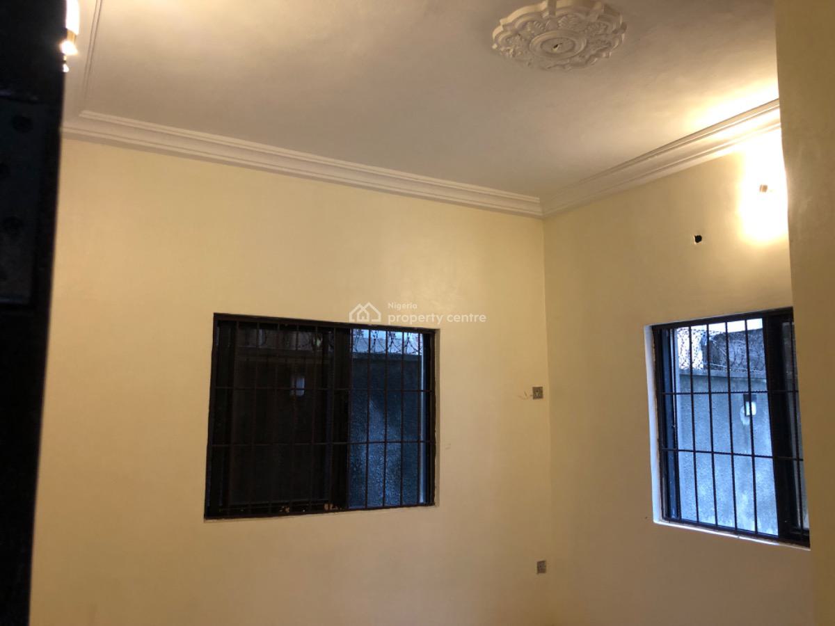 Standard London 3 Bedroom Apartment, Rumukurushi Newlayout Back of Intel, Port Harcourt, Rivers, Flat / Apartment for Rent