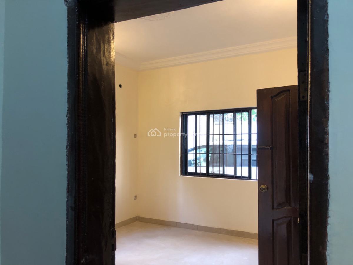 Standard London 3 Bedroom Apartment, Rumukurushi Newlayout Back of Intel, Port Harcourt, Rivers, Flat / Apartment for Rent