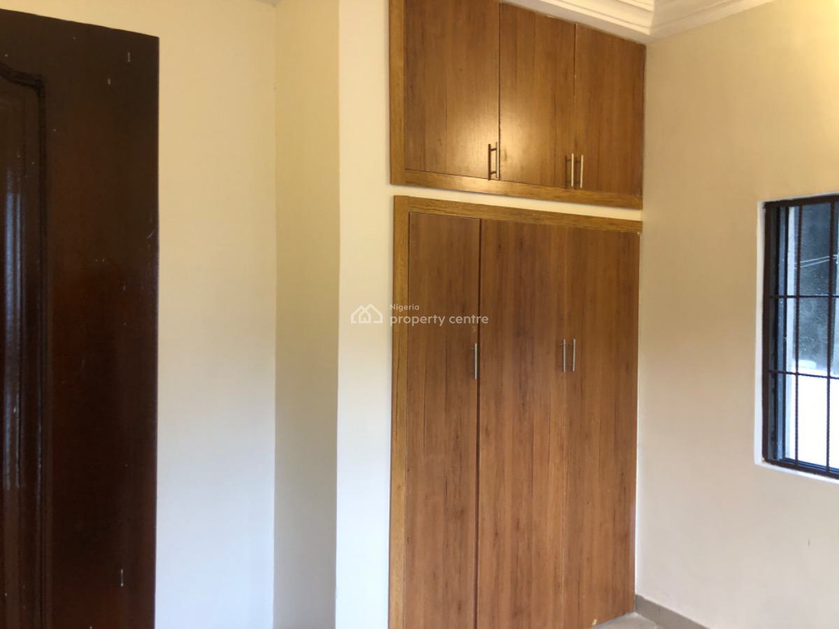 Standard London 3 Bedroom Apartment, Rumukurushi Newlayout Back of Intel, Port Harcourt, Rivers, Flat / Apartment for Rent