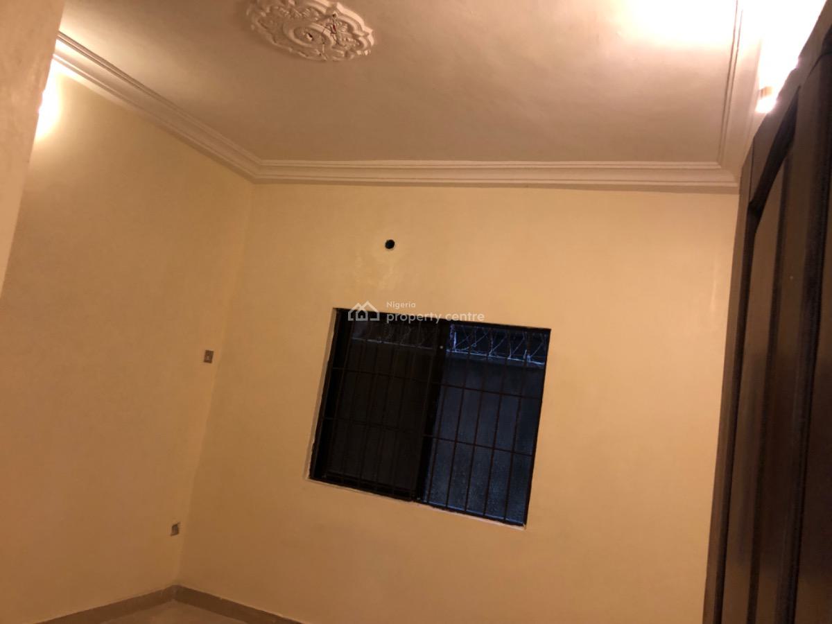 Standard London 3 Bedroom Apartment, Rumukurushi Newlayout Back of Intel, Port Harcourt, Rivers, Flat / Apartment for Rent