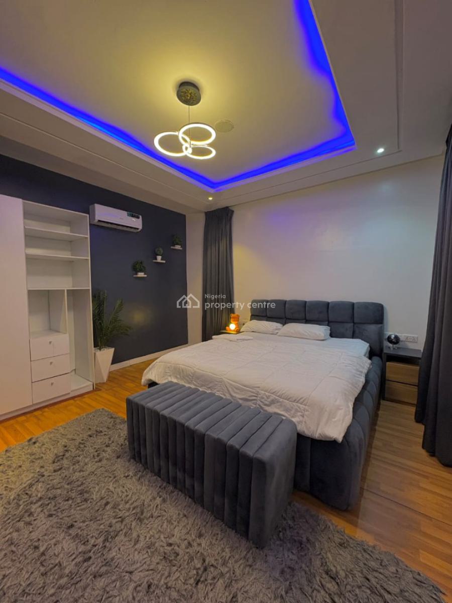 Luxury 3 Bedroom Apartment, Ologolo, Lekki, Lagos, Flat / Apartment Short Let
