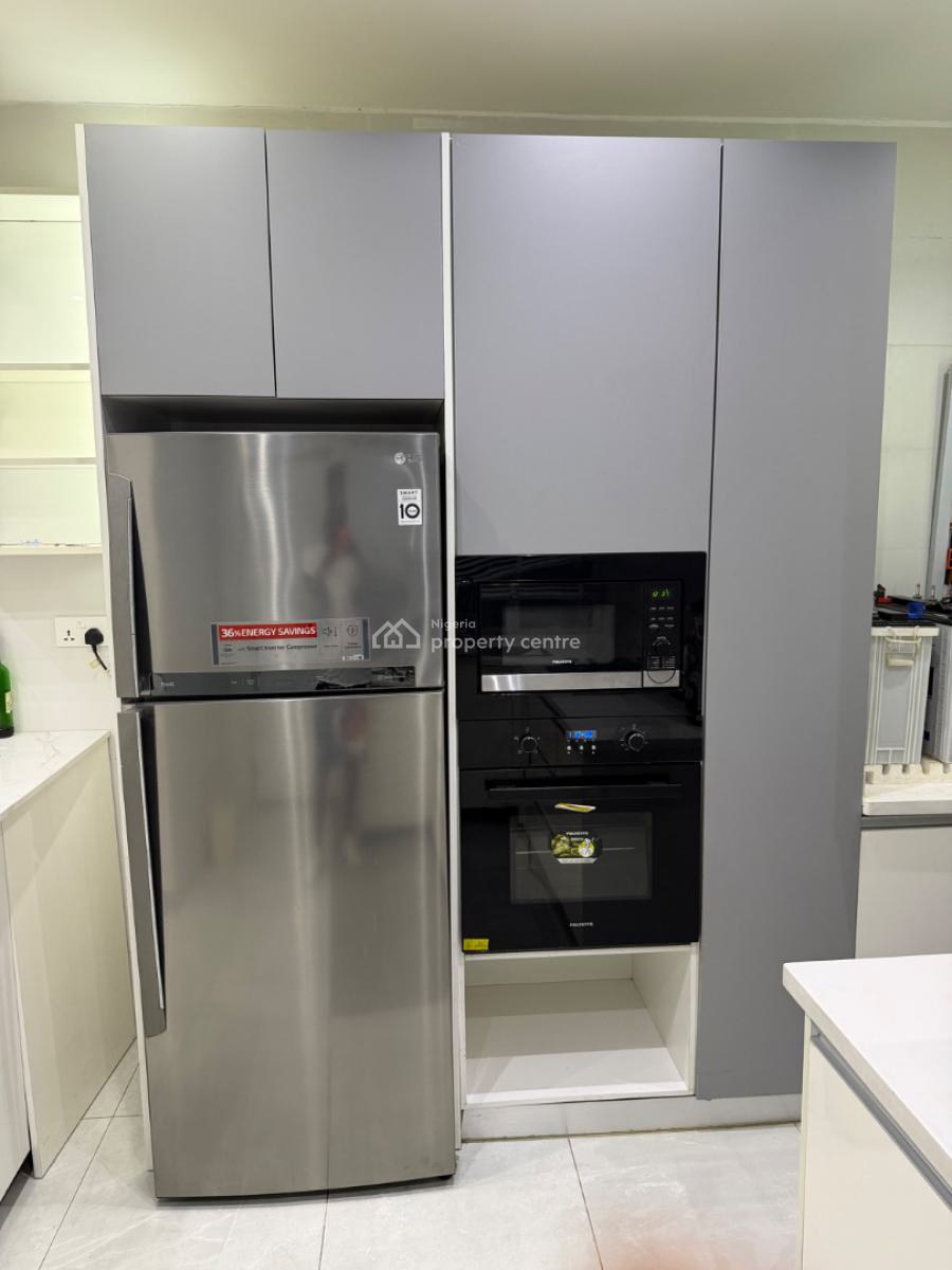 Luxury 3 Bedroom Flat with Excellent Facilities, Freedom Way, Primewater View Estate, Lekki Phase 1, Lekki, Lagos, Flat / Apartment for Rent