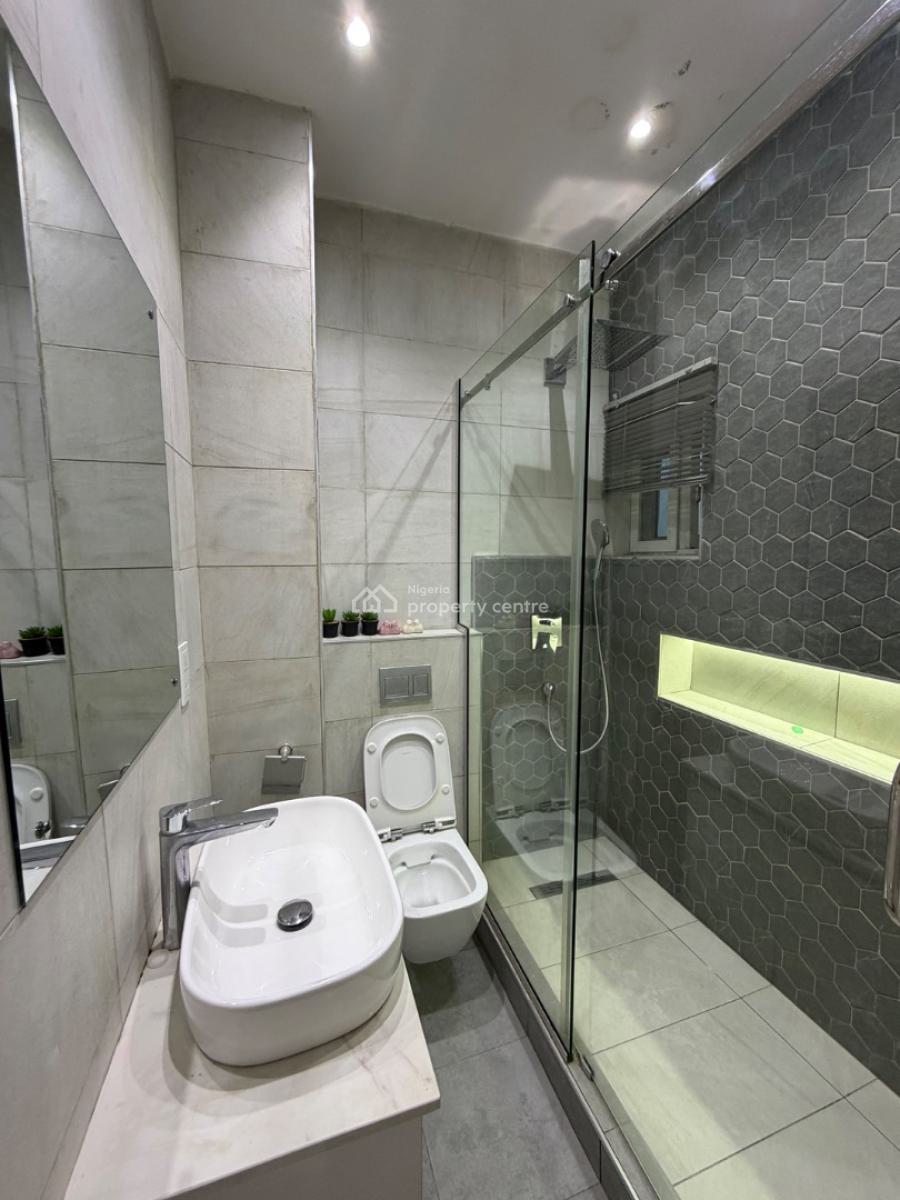 Luxury 3 Bedroom Flat with Excellent Facilities, Freedom Way, Primewater View Estate, Lekki Phase 1, Lekki, Lagos, Flat / Apartment for Rent