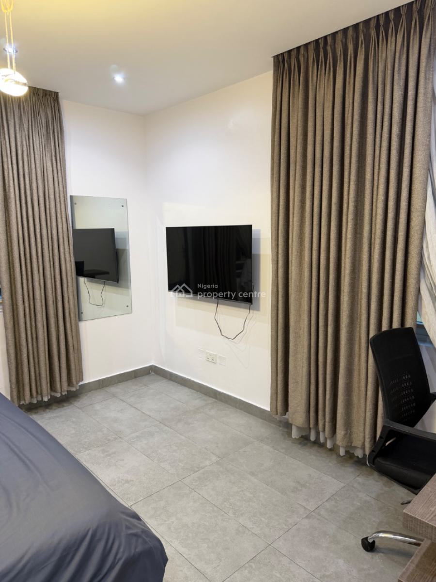 Luxury 3 Bedroom Flat with Excellent Facilities, Freedom Way, Primewater View Estate, Lekki Phase 1, Lekki, Lagos, Flat / Apartment for Rent