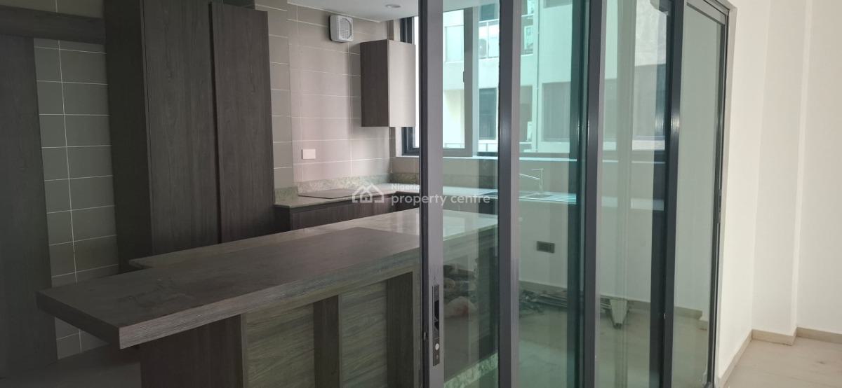 Standard and Lovely 3-bedroom Apartment with Bq, Wuse 2, Abuja, Flat / Apartment for Sale