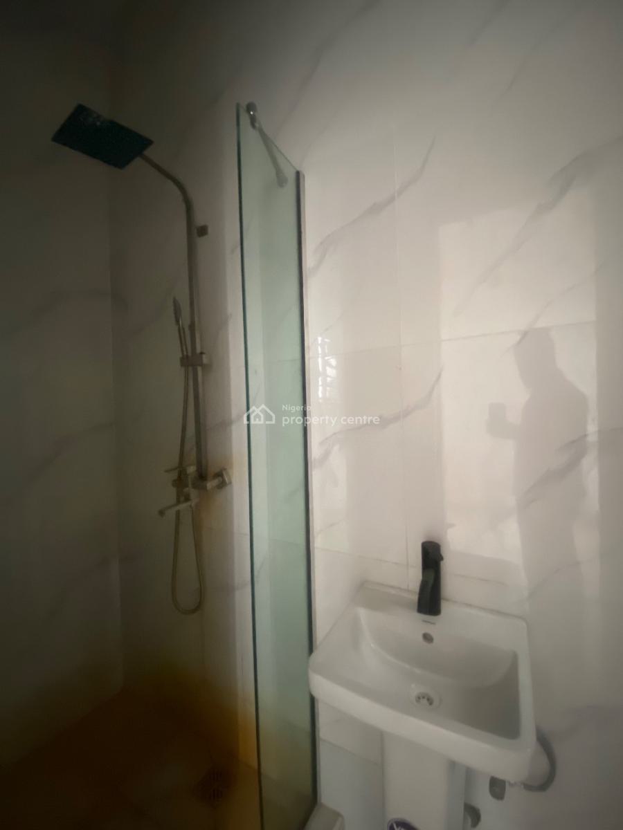 Lovely 4bedroom in a Good Estate with Gud Light, Beside Emerald Est,mobile Road Ilaje, Lekki, Lagos, Terraced Duplex for Sale